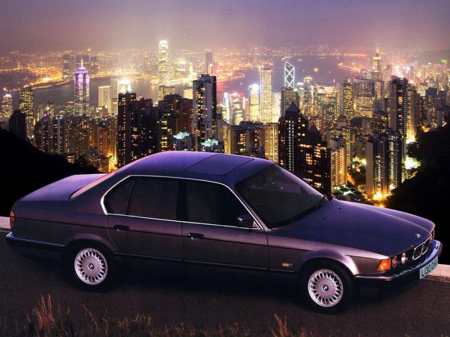  BMW 730i V8 1992 года  (UK) (фото 1 из 1)